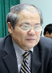 Ông Lê Văn Tri 